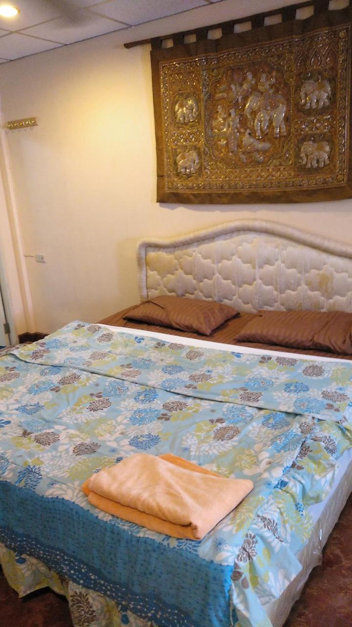 Guestpat Casabella Hotel Pattaya ภายนอก รูปภาพ